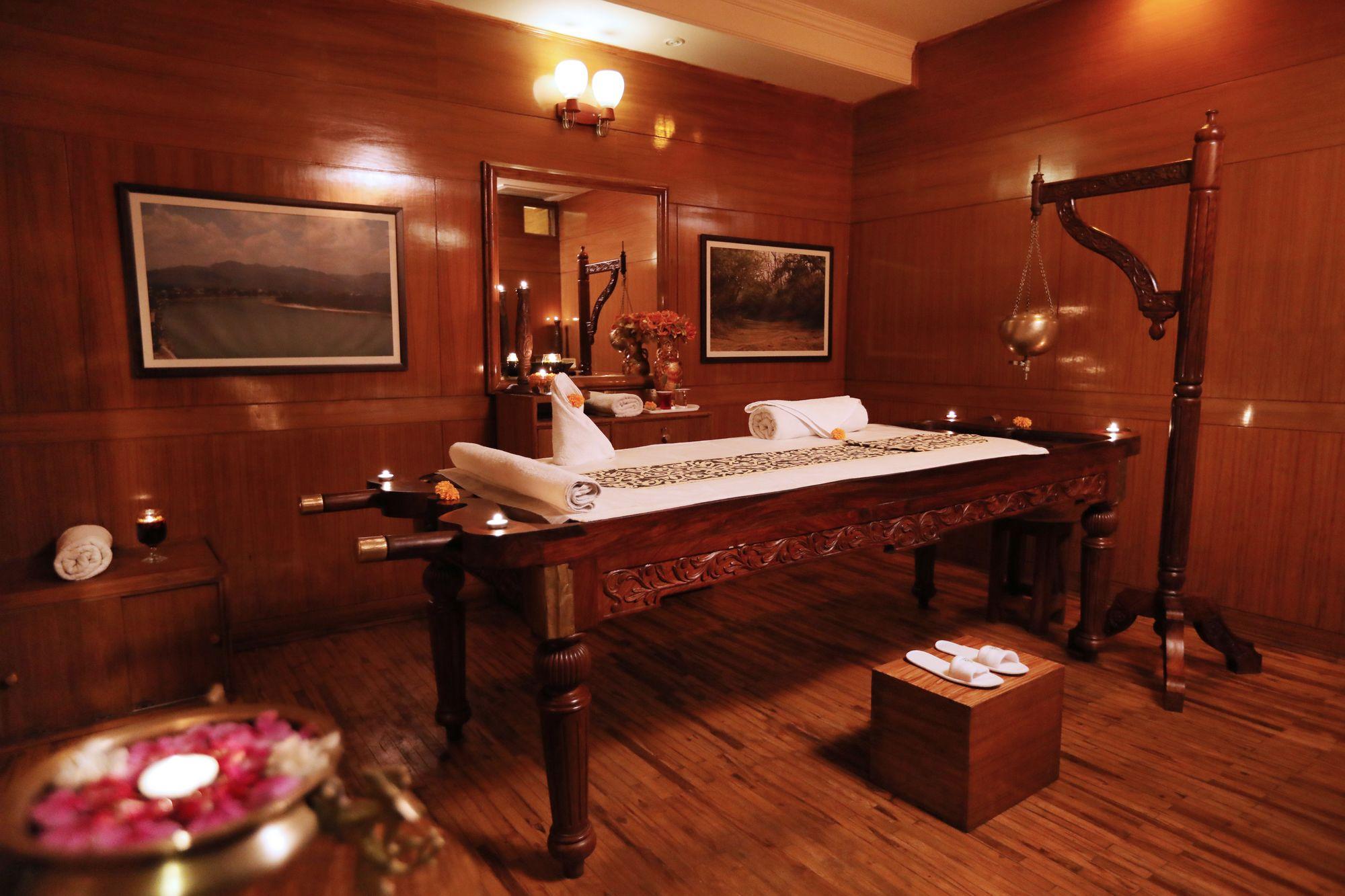 Ganga Kinare- A Riverside Boutique Resort, Rishīkesh Exteriör bild