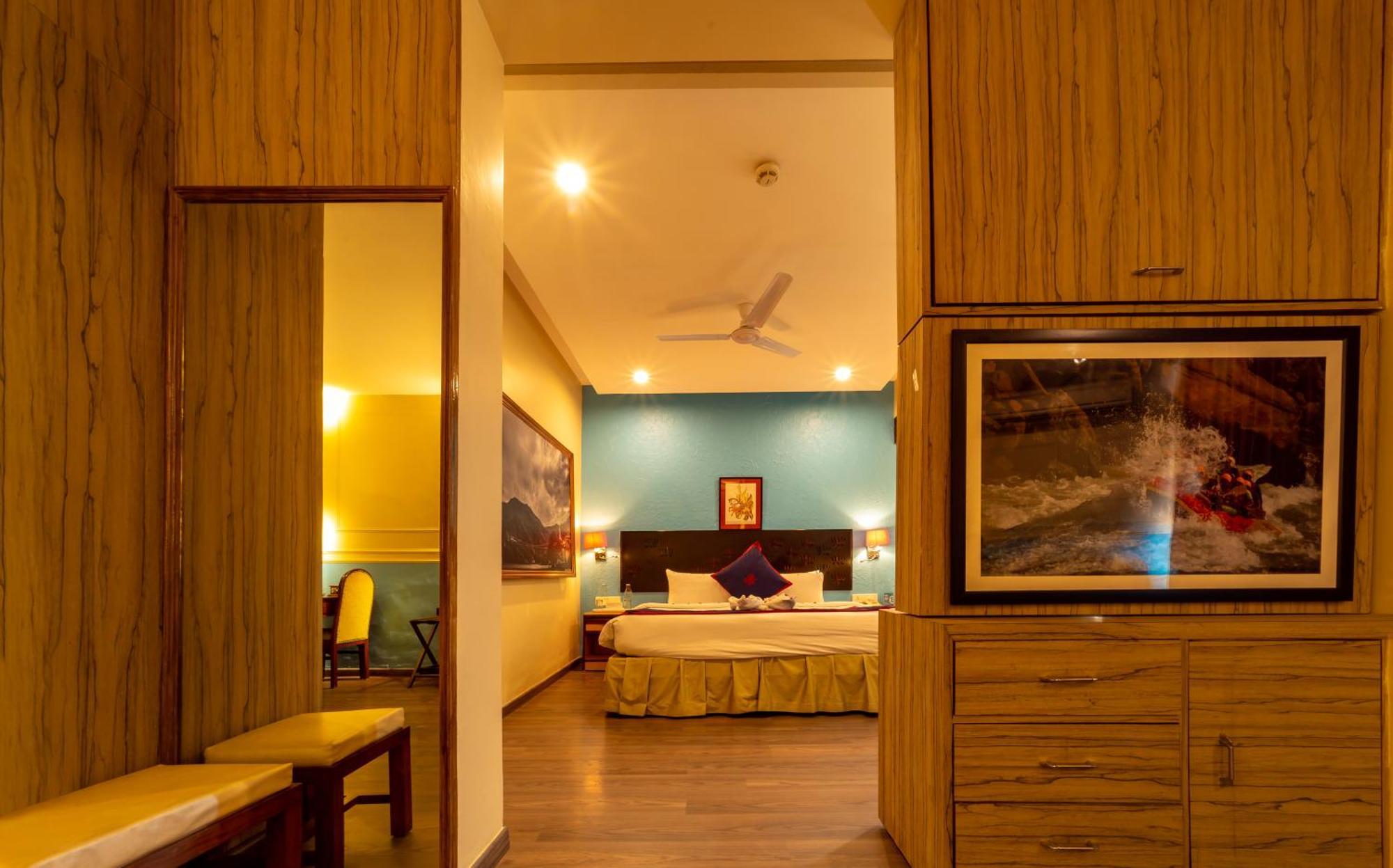 Ganga Kinare- A Riverside Boutique Resort, Rishīkesh Exteriör bild